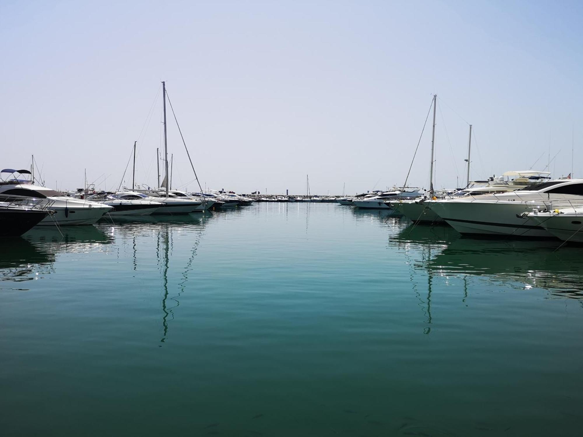 Apartamento Con Vistas En Puerto Banus 马尔韦利亚 外观 照片