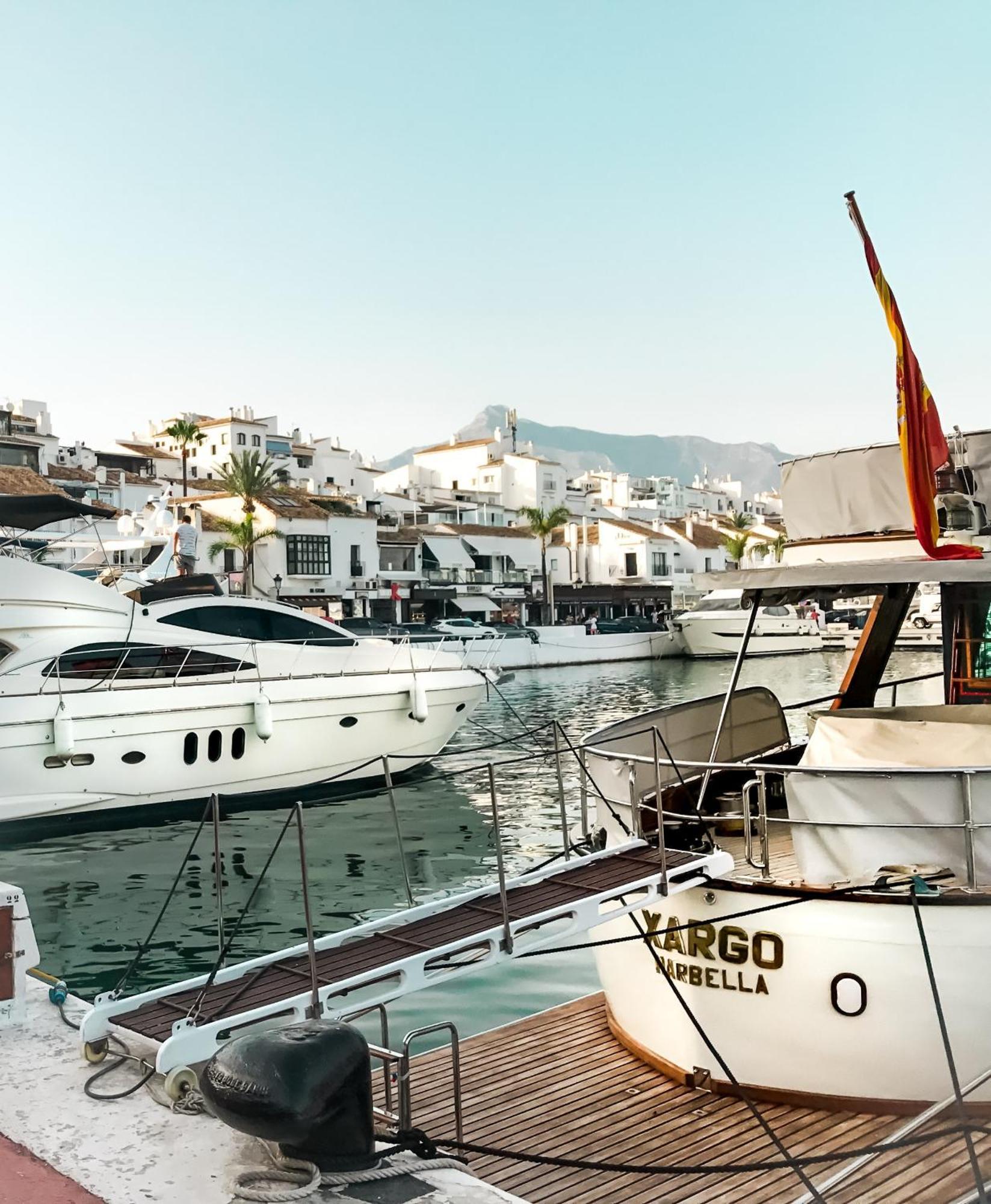 Apartamento Con Vistas En Puerto Banus 马尔韦利亚 外观 照片